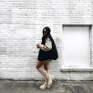 Meet your Posher, Cara